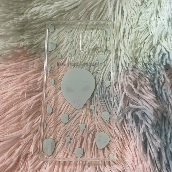 iPhone 12 Silicone Phone Case Alien - Picture 3 of 6